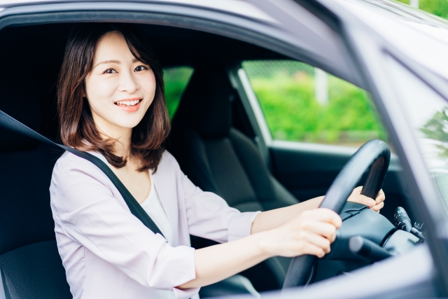 脊柱管狭窄症対策に車の運転時に注意すべき3点やクッションの選び方