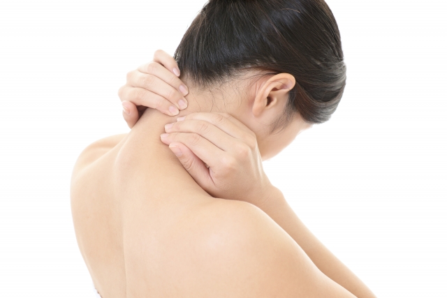 脊柱管狭窄症と首の痛みの4つの原因や他の病気と保存治療について